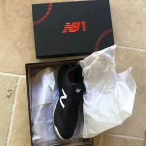 Men’s size 11 New Balance Shoes